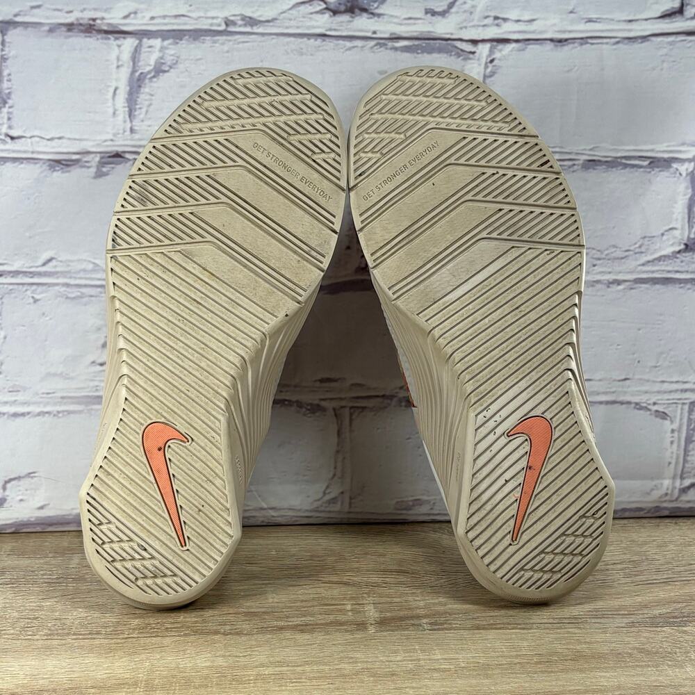 Nike Metcon 6 Desert Sand Crimson Training Running Shoes Women's Size 8 Sneakers - Picture 7 of 8